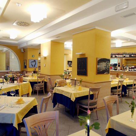 Hotel Bernina Tirano Exterior photo