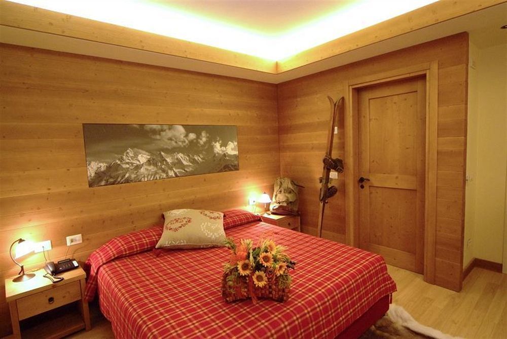 Hotel Bernina Tirano Exterior photo